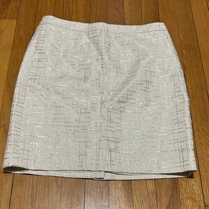 Ann Taylor Loft Outlet Elegant Cream Skirt with Shine Size 6